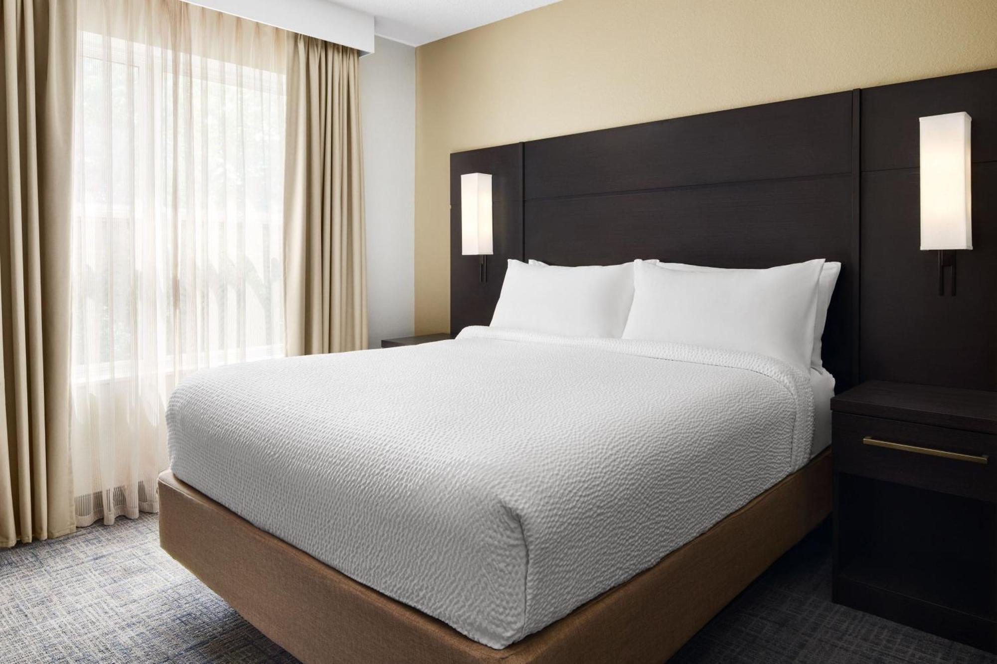 Residence Inn By Marriott Philadelphia Ленґгорн Екстер'єр фото
