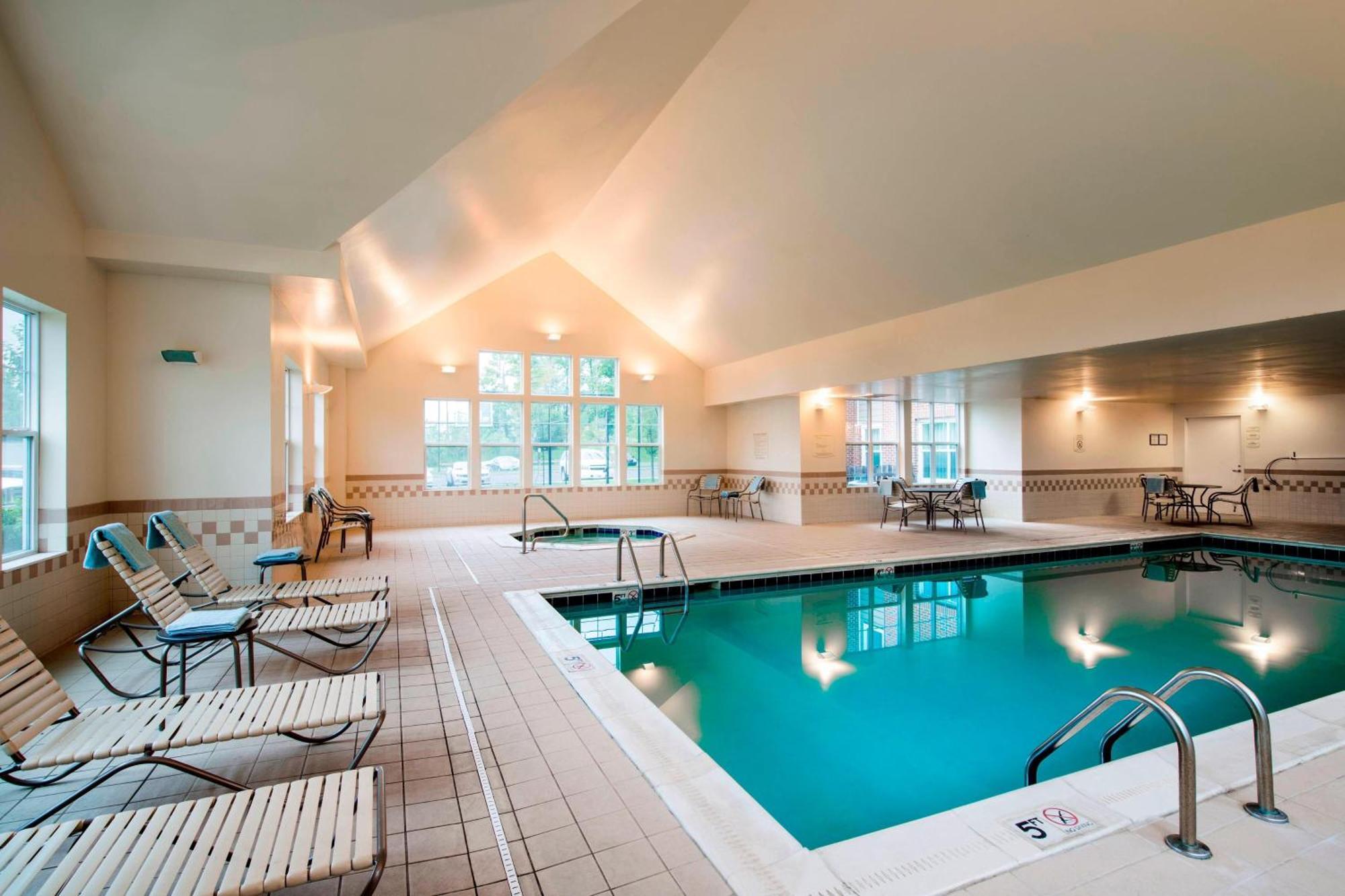 Residence Inn By Marriott Philadelphia Ленґгорн Екстер'єр фото
